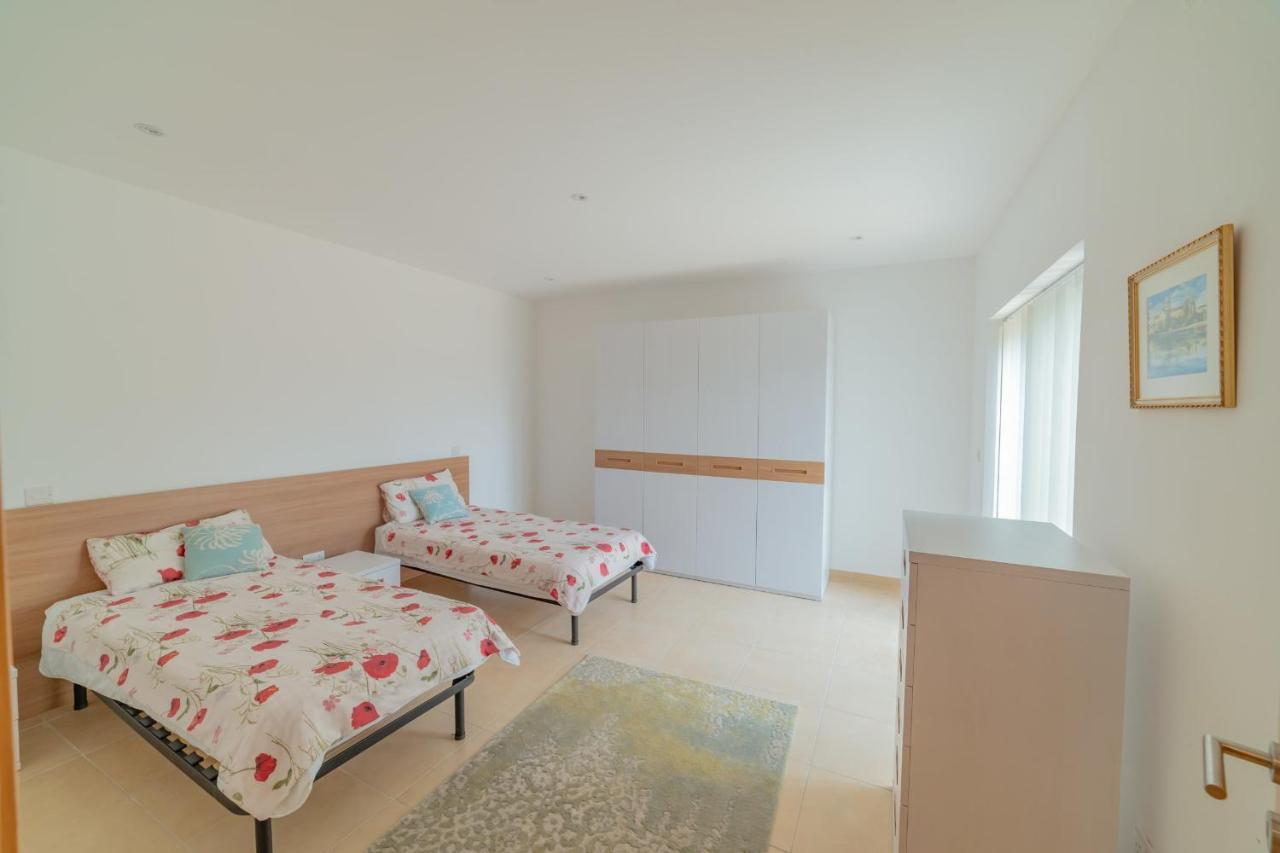 Luxury Seaview & Pool-Hosted By Sweetstay Mellieha Exterior photo