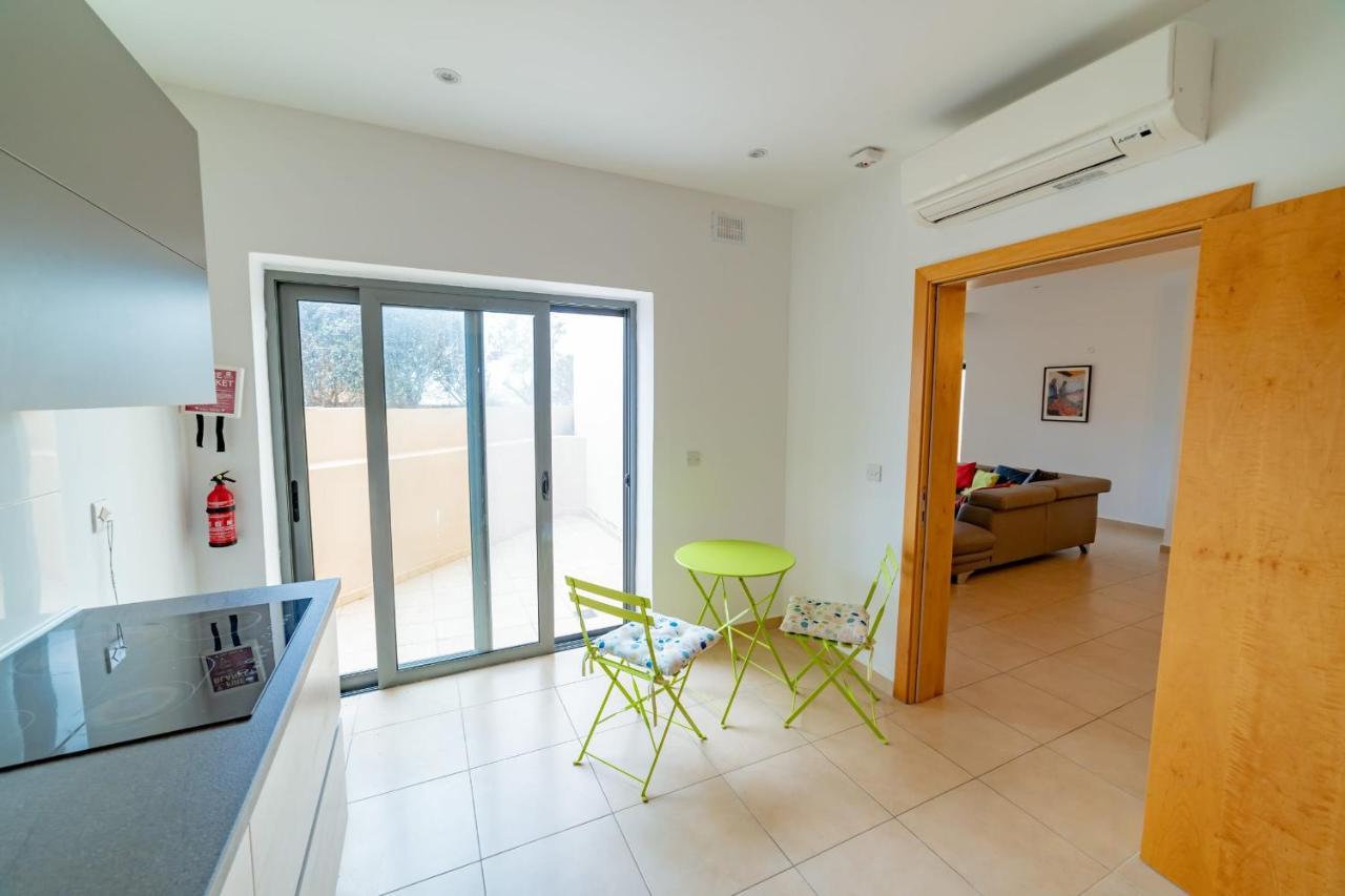 Luxury Seaview & Pool-Hosted By Sweetstay Mellieha Exterior photo